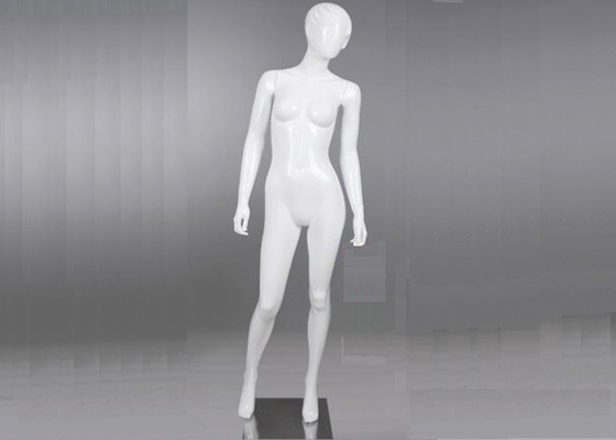 Different Position Full Body Female Mannequin , Lifelike Retail Display Mannequins supplier