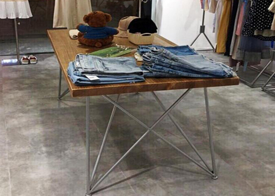 Wooden Clothing Store Display Tables , Flooring Stand Merchandise Display Tables supplier