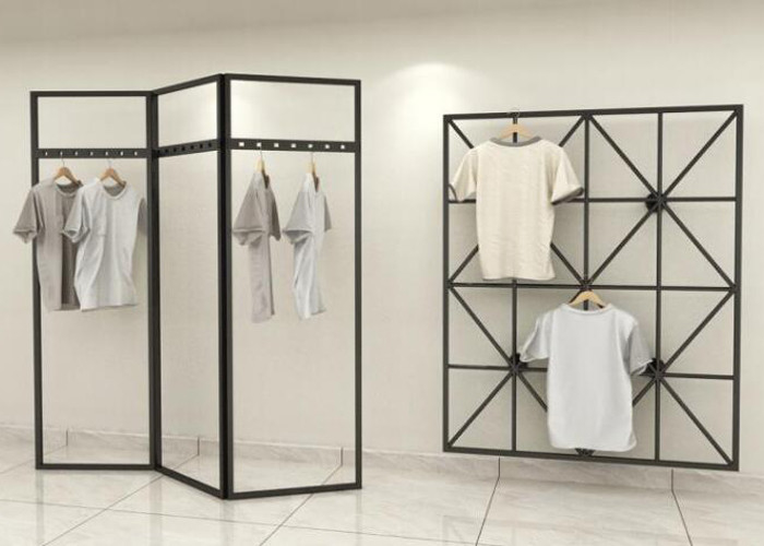Fashionable Style Clothing Display Rack / Metal Retail Clothes Display Stands supplier
